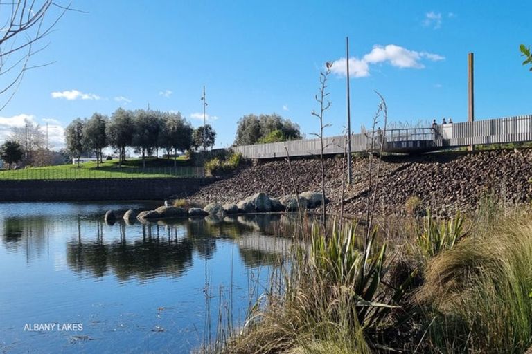 Photo of property in 204/27 Don Mckinnon Drive, Albany, Auckland, 0632