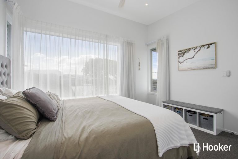 Photo of property in 246 Seaforth Road, Waihi Beach, 3611