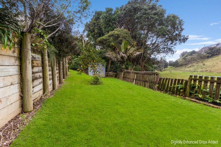 Photo of property in 42 Rosendale Avenue, Spotswood, New Plymouth, 4310