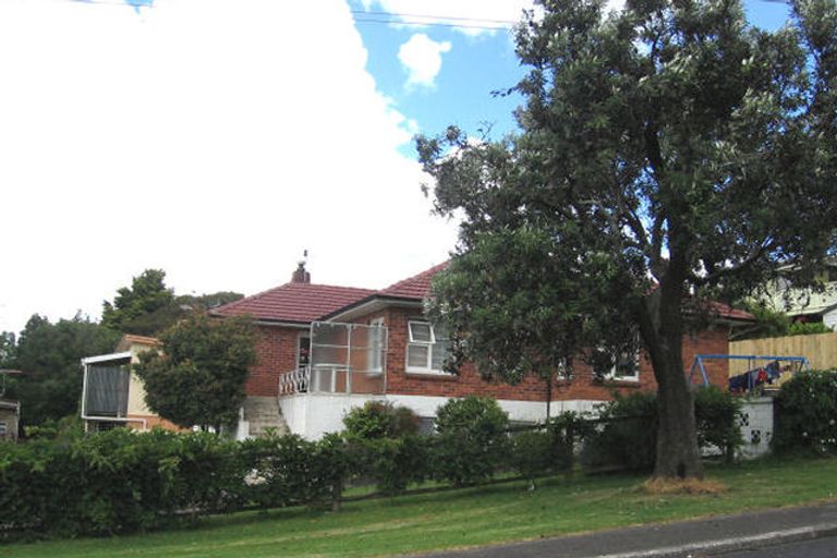 Photo of property in 37 Ryburn Road, Mount Wellington, Auckland, 1062