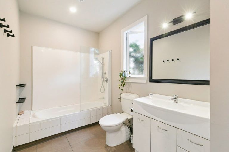 Photo of property in 83 Miramar Avenue, Miramar, Wellington, 6022