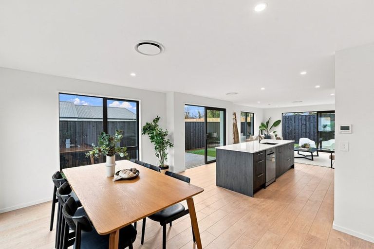 Photo of property in 64 Flaxmill Road, Harewood, 8051