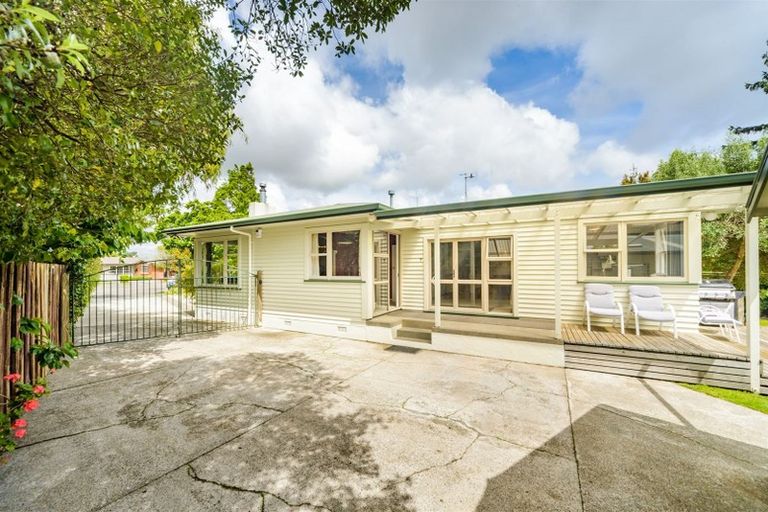 Photo of property in 7 Athlone Place, Hokowhitu, Palmerston North, 4410