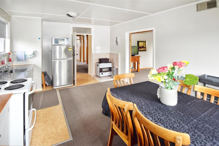 Photo of property in 26 Jollie Road, Twizel, 7901