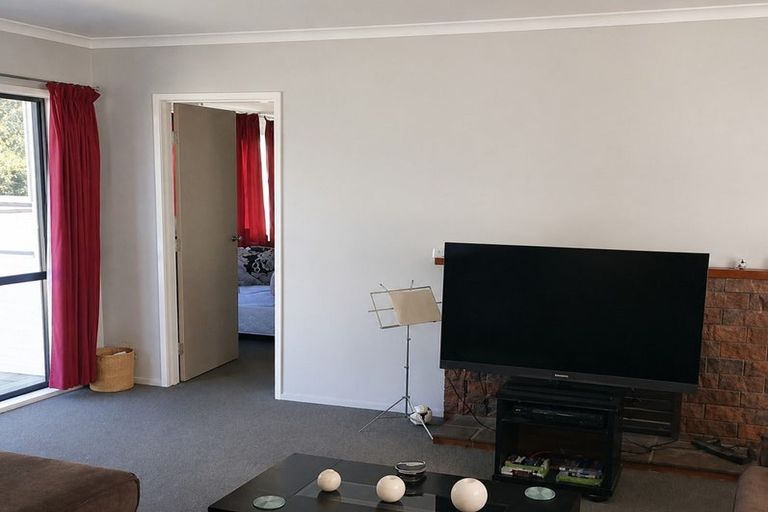 Photo of property in 128 Coronation Road, Papatoetoe, Auckland, 2025