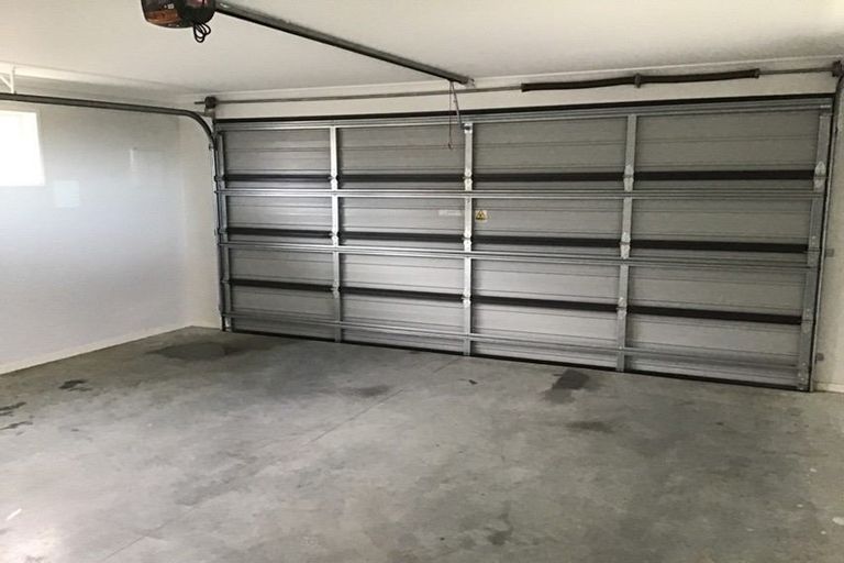 Photo of property in 22 Lakeside Terrace, Omokoroa, 3114