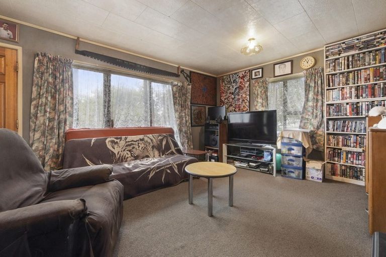 Photo of property in 4 Glenbury Place, Massey, Auckland, 0614