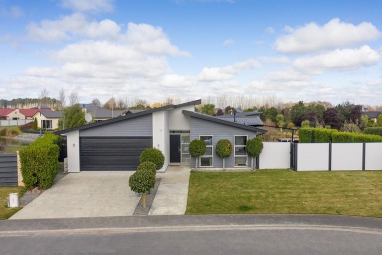 Photo of property in 12 Torbay Avenue, Huntingdon, Ashburton, 7774