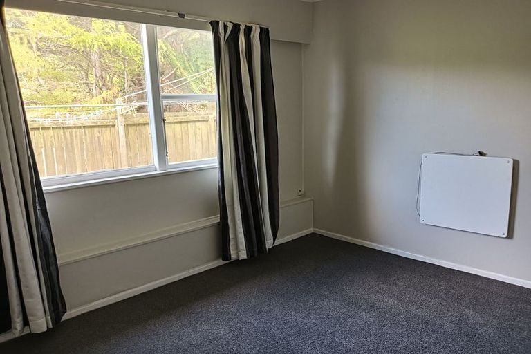 Photo of property in 33a Hathaway Avenue, Karori, Wellington, 6012