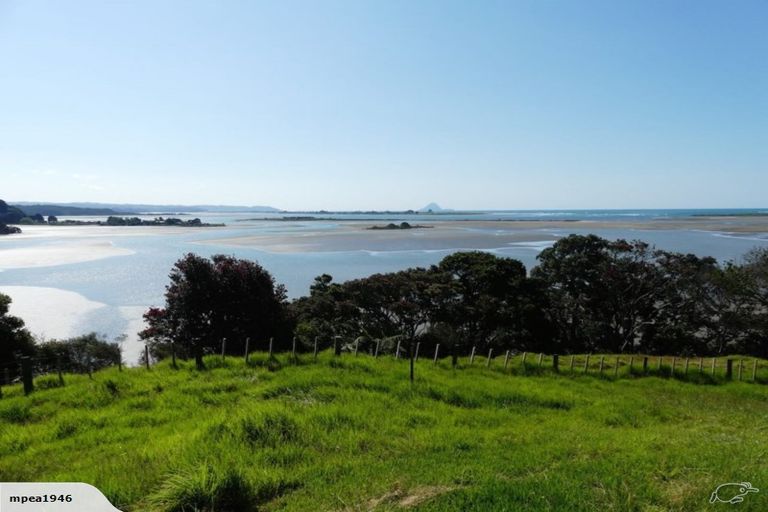 Photo of property in 4 Ohiwa Cove Rise, Waiotahe, Opotiki, 3198
