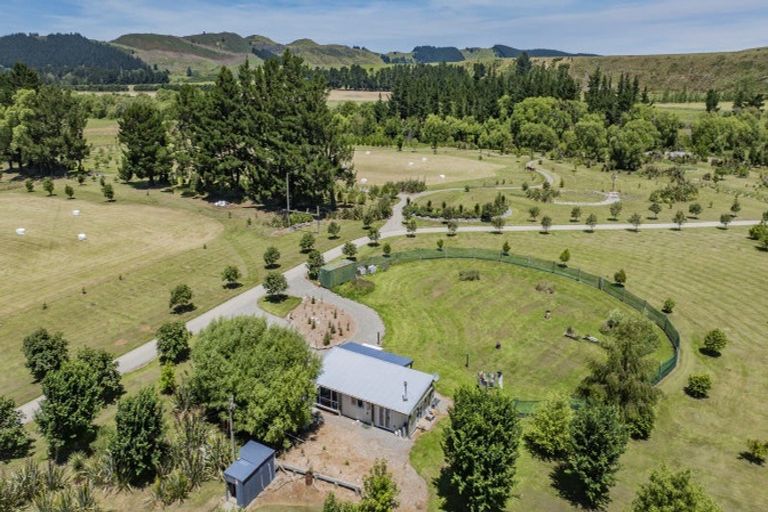 Photo of property in 193 Whitecliffs Road, Whitecliffs, Coalgate, 7673