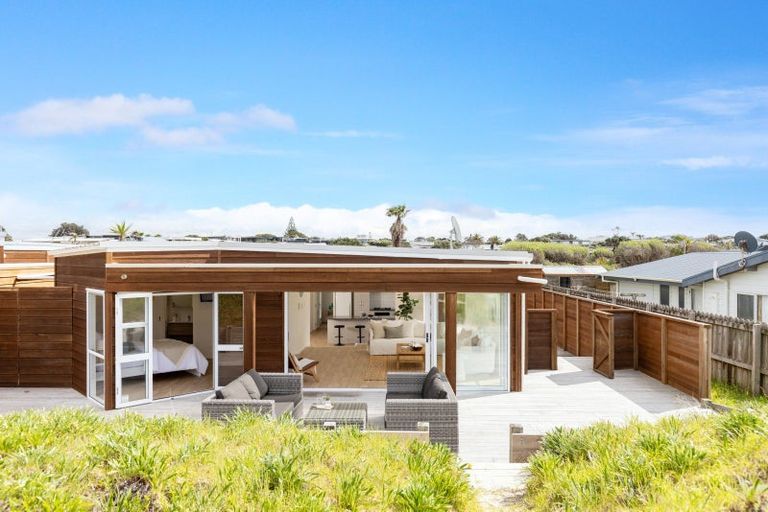 Photo of property in 19a Ruby Cove, Omaha, 0986