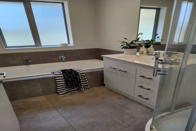 Photo of property in 2b Gilbert Place, Sydenham, Christchurch, 8023