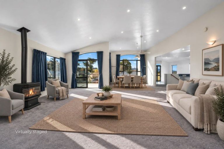 Photo of property in 12 Waterlea Green, Mayfield, Blenheim, 7201