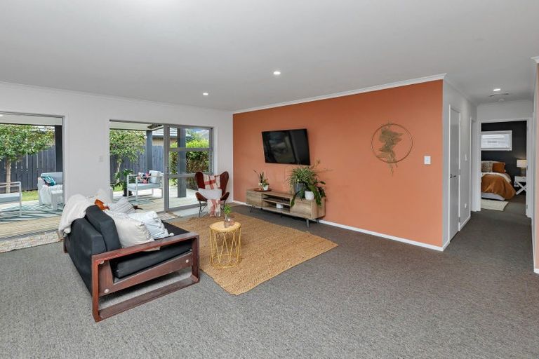 Photo of property in 21 Mariners Haven, One Tree Point, 0118