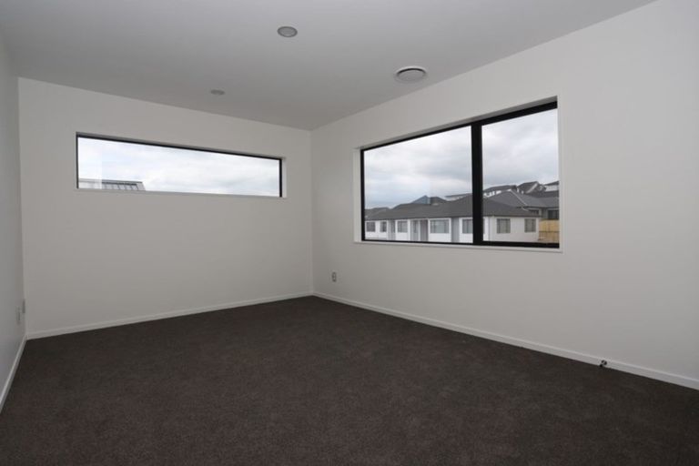 Photo of property in 126 Ormonde Drive, Silverdale, 0932