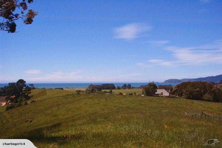 Photo of property in 31 Arapeta Place, Takaka, 7110