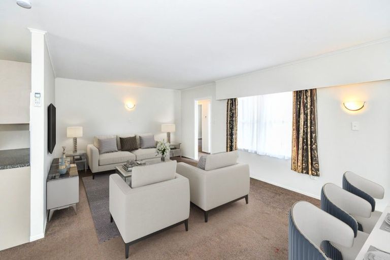 Photo of property in 35 Halberg Street, Papakura, 2110