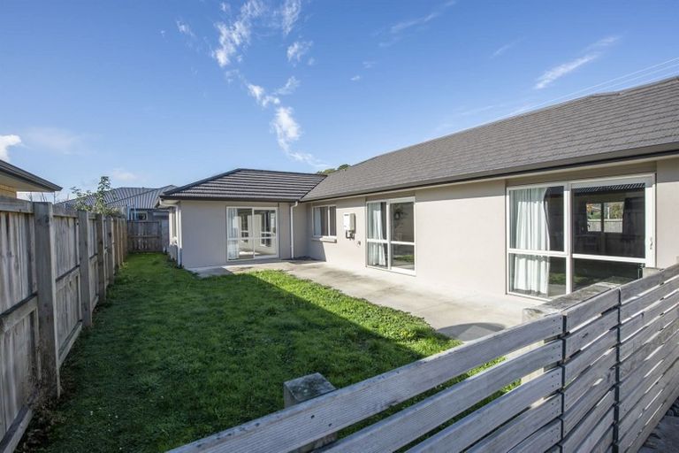 Photo of property in 2 Tiaki Way, Cambridge, 3434