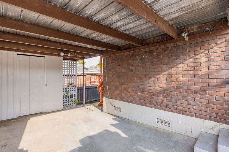 Photo of property in 5/3204 Great North Road, New Lynn, Auckland, 0600