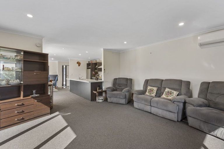 Photo of property in 29 Wynyard Street, Bell Block, New Plymouth, 4312