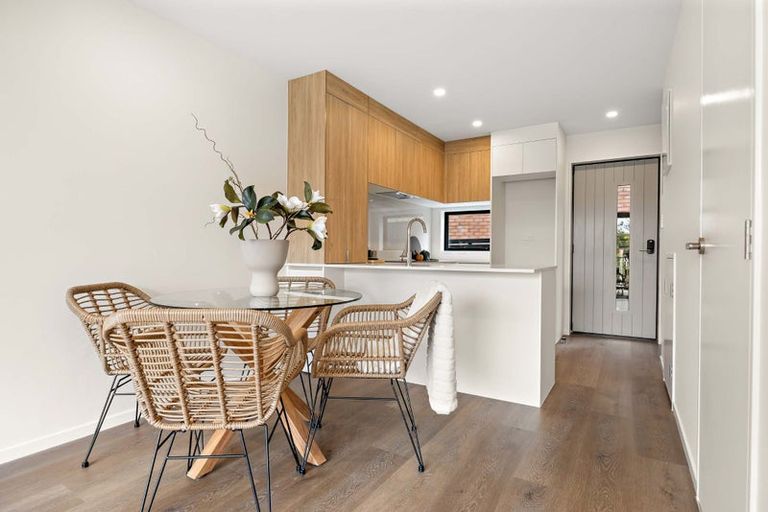 Photo of property in 57 Jabuka Street, Glen Eden, Auckland, 0602