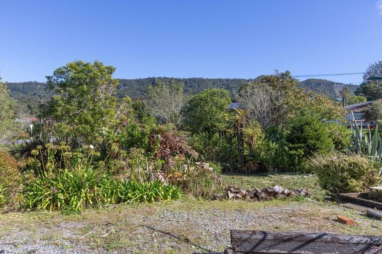 Photo of property in 6 Ward Street, Runanga, 7803