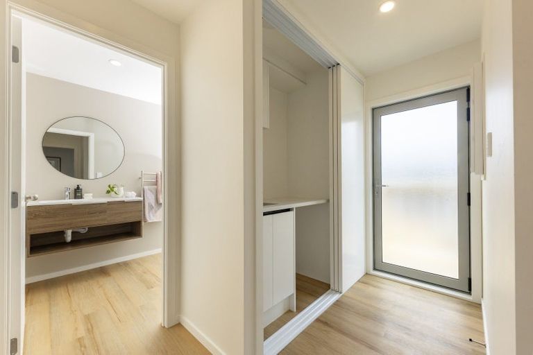 Photo of property in 58a Cedar Heights Avenue, Massey, Auckland, 0614