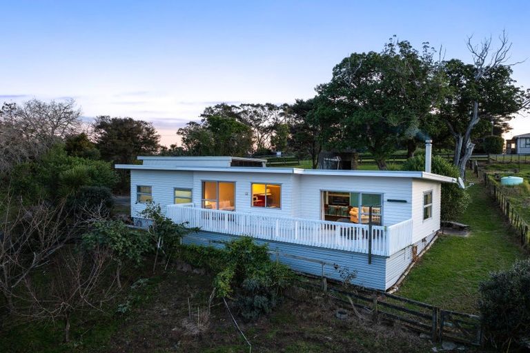 Photo of property in 26 Hamilton Road, Waimauku, 0881