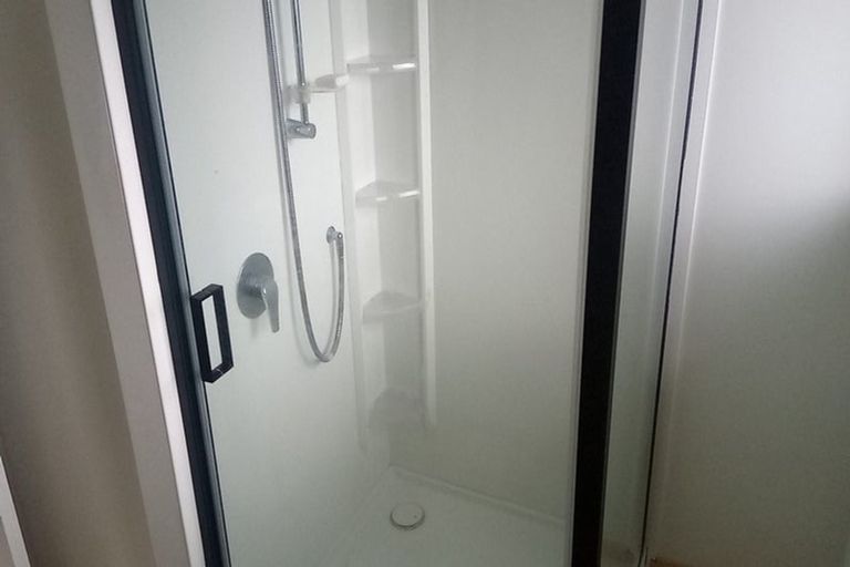 Photo of property in 186d Wellington Road, Wainuiomata, Lower Hutt, 5014