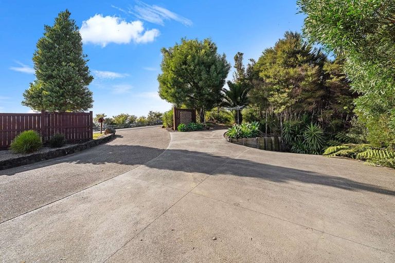 Photo of property in 4 Tarapatiki Drive, Whitianga, 3510