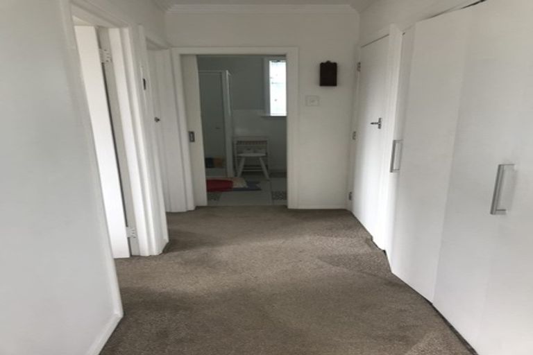 Photo of property in 1 Dorset Street, Opunake, 4616