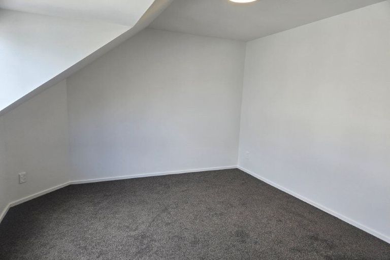 Photo of property in Hagley Mews, 2/454 Hagley Avenue, Christchurch Central, Christchurch, 8011