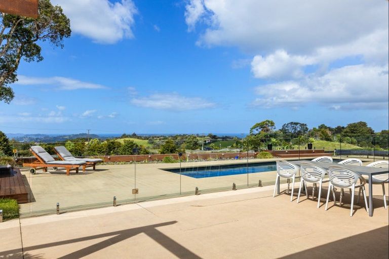 Photo of property in 298 Mahurangi West Road, Puhoi, Warkworth, 0983