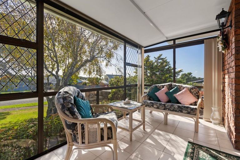 Photo of property in 14 Poplar Grove, Whalers Gate, New Plymouth, 4310