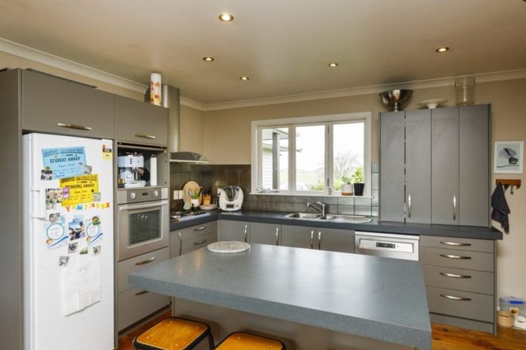 Photo of property in 284 Tangimoana Road, Ohakea, Palmerston North, 4479