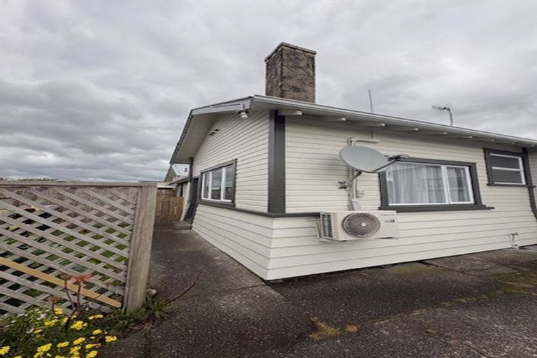 Photo of property in 109 Russell Street, Palmerston North, 4414