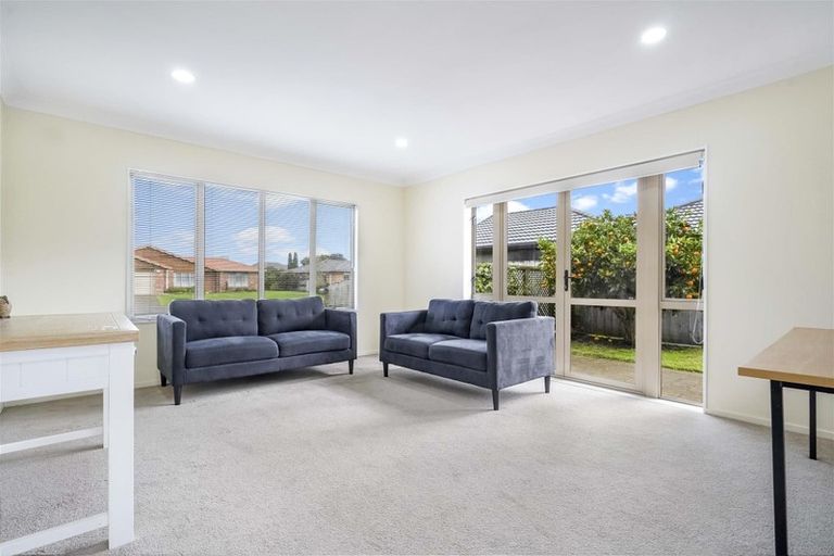 Photo of property in 36 Cate Road, Rototuna North, Hamilton, 3210