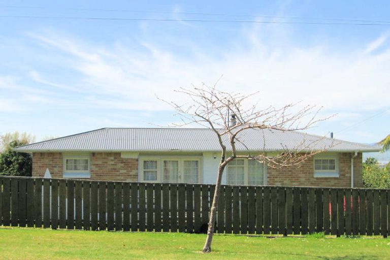 Photo of property in 45 Island View Road, Western Heights, Rotorua, 3015