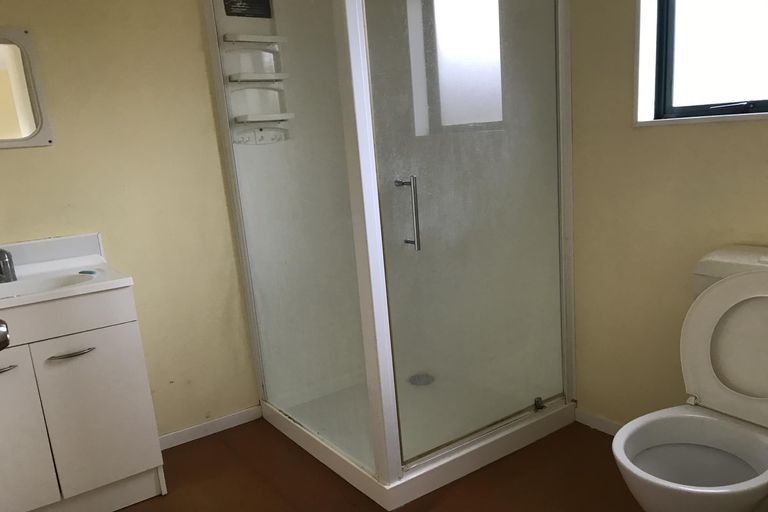 Photo of property in 1/26 Plunket Avenue, Papatoetoe, Auckland, 2104