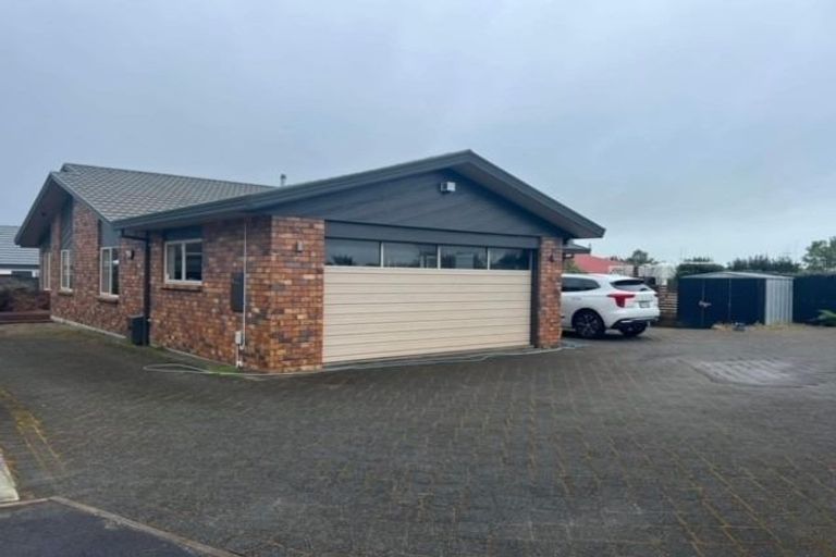 Photo of property in 54 Fairview Place, Te Puke, 3119