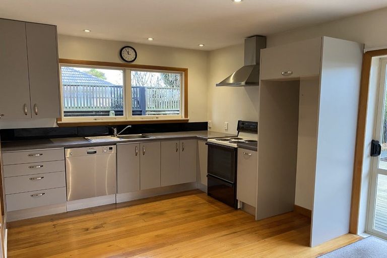 Photo of property in 9 Santa Rosa Avenue, Halswell, Christchurch, 8025