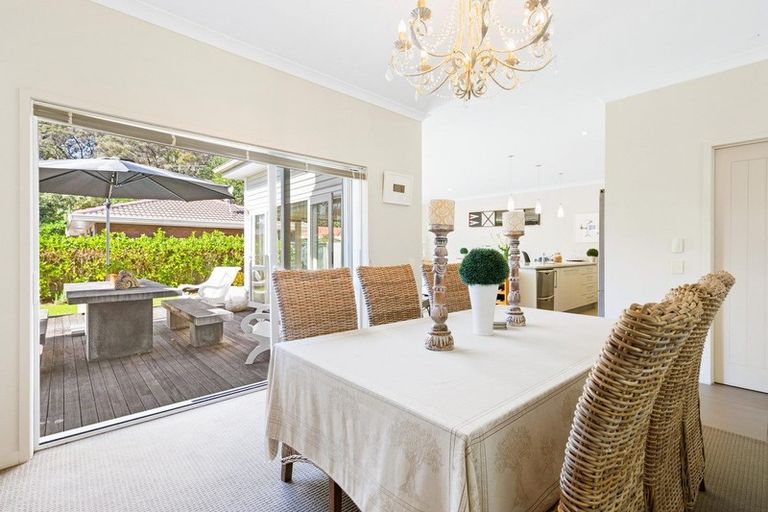 Photo of property in 8 Kensington Drive, Orewa, 0931