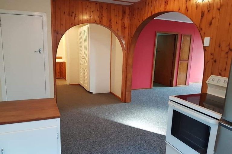 Photo of property in 2 Battiscombe Terrace, Waitara, 4320