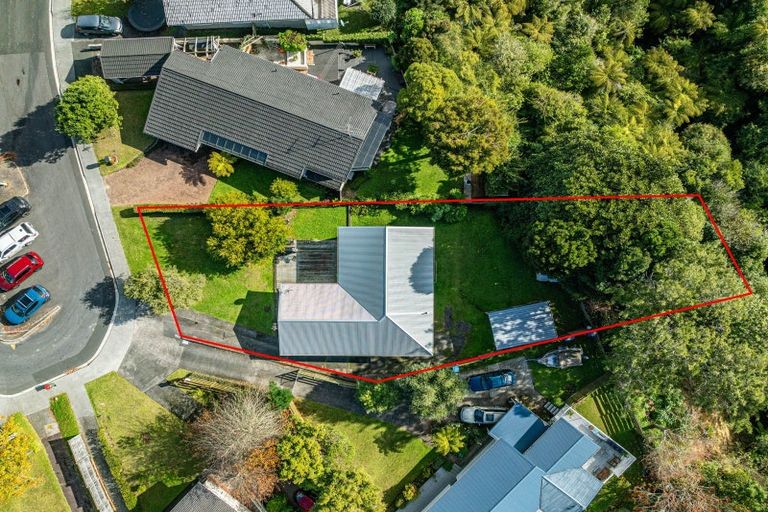 Photo of property in 12 Orsova Place, Lynfield, Auckland, 1042