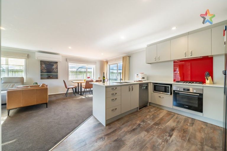 Photo of property in 7 Brian Hughes Road, Wainuiomata, Lower Hutt, 5014