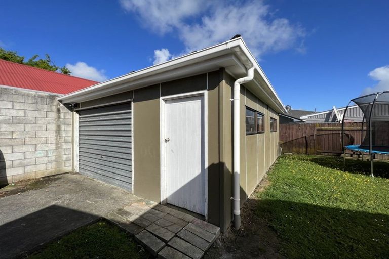 Photo of property in 62 Pencarrow Street, Highbury, Palmerston North, 4412