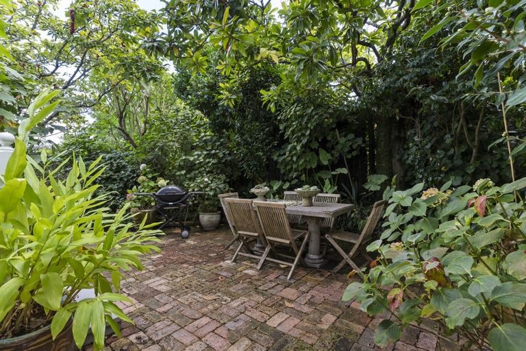 Photo of property in 3 Chamberlain Street, Grey Lynn, Auckland, 1021