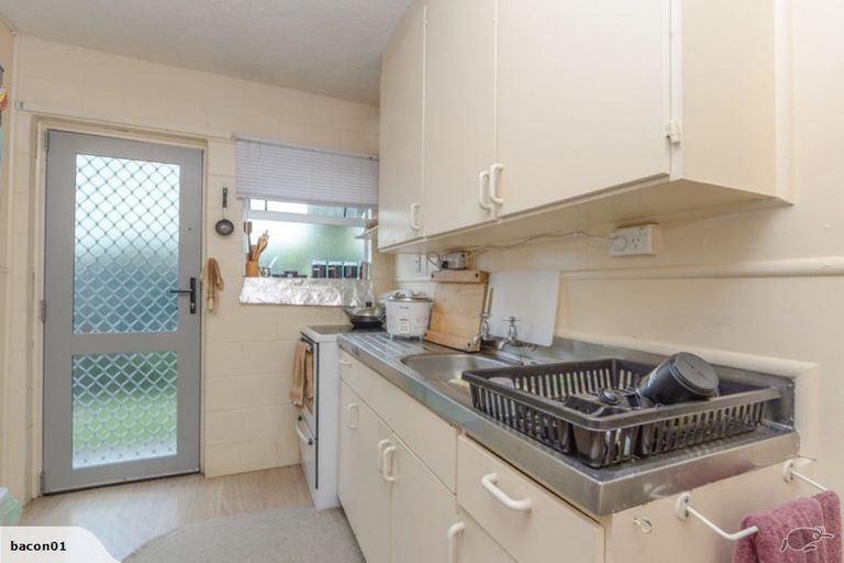 Photo of property in 10/13 Thames Street, Claudelands, Hamilton, 3214