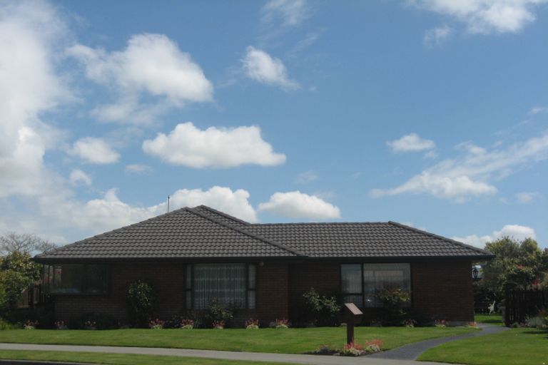 Photo of property in 12 Topaz Place, Bishopdale, Christchurch, 8053